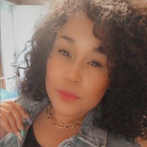 Meet your Posher, Daisy